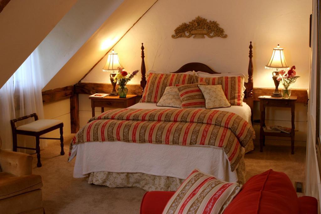 Colby Hill Inn Henniker Quarto foto