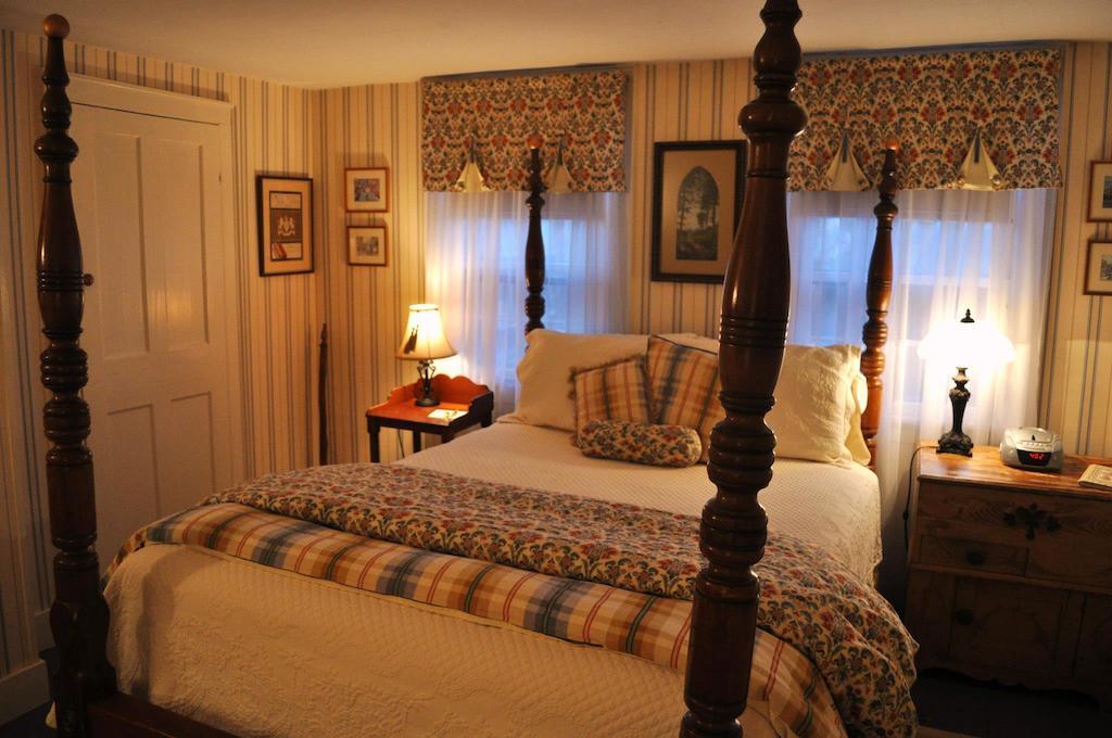 Colby Hill Inn Henniker Quarto foto